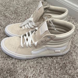 Vans Marshmallow Sk8-hi men’s Size 11.5 *Brand New * Never Worn